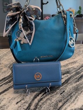 Michael Kors Brooke Shoulder Bag w/ Matching Wallet In Summer Blue